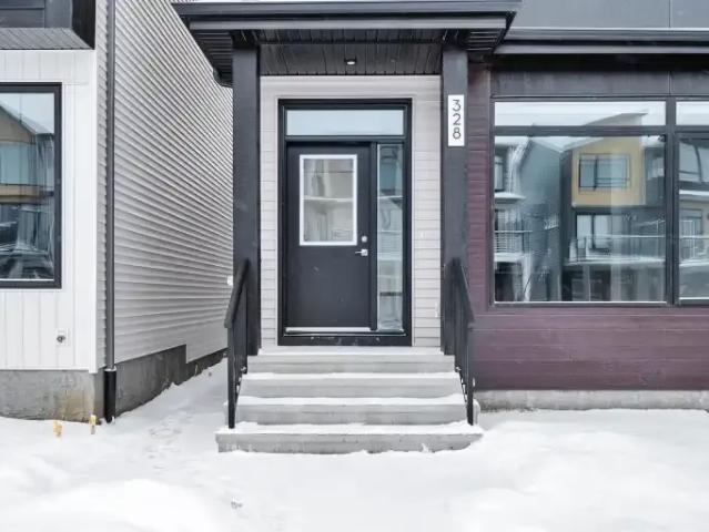 Townhouse 3 Bedroom For Rent Edmonton AB 2300 ES105643349