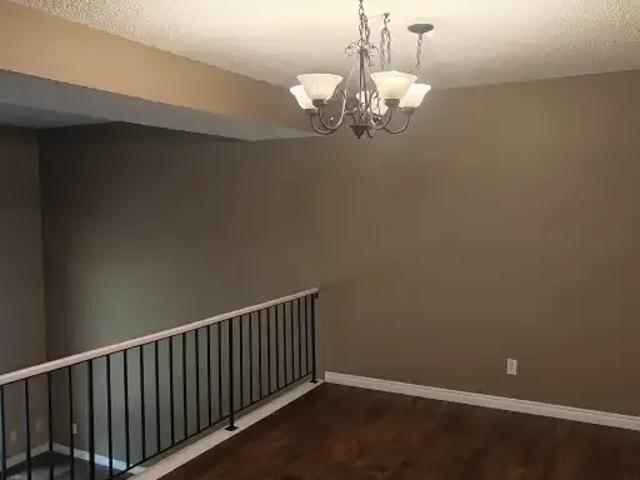 Townhouse 3 Bedroom For Rent Edmonton AB 2350 ELS105004629