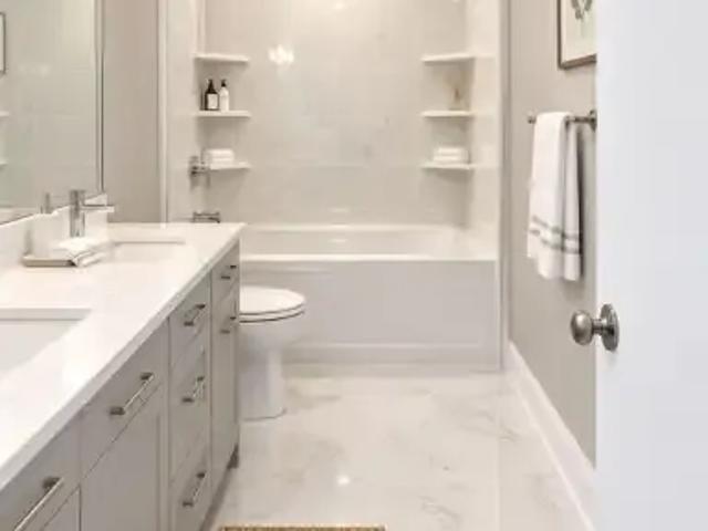 Townhouse 3 Bedroom For Rent Fort Erie ON 2500 ES105410995