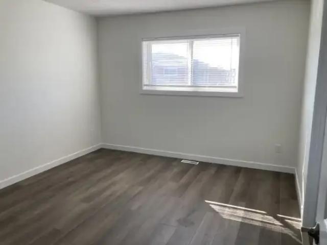 Townhouse 3 Bedroom For Rent Fort Saskatchewan AB 1850 ES99262939