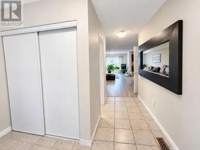 Townhouse 3 Bedroom For Rent Innisfil ON 2700 ES105755899