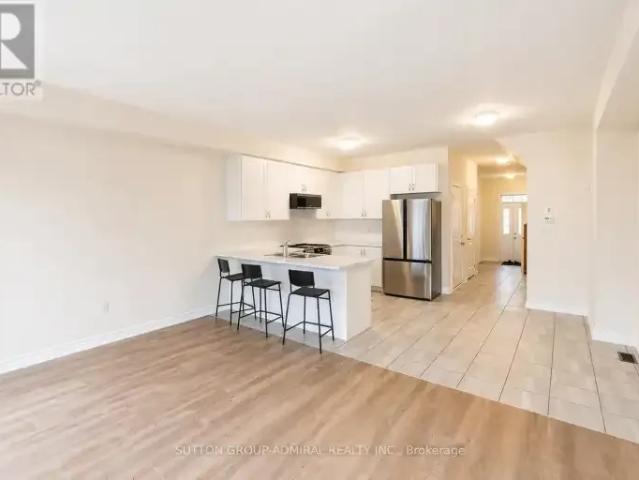 Townhouse 3 Bedroom For Rent Innisfil ON 2800 ES102715447