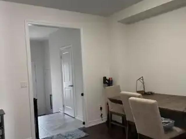 Townhouse 3 Bedroom For Rent Innisfil ON 2850 ELS105151085