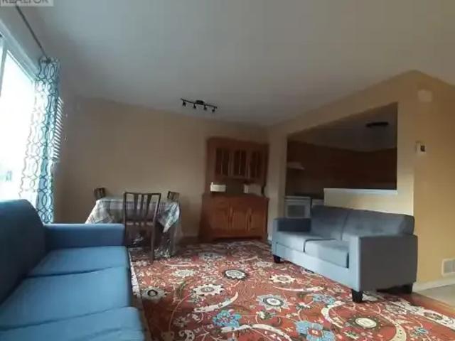 Townhouse 3 Bedroom For Rent Kitchener ON 2998 ES100171084