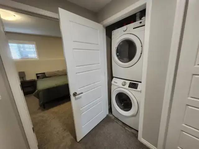 Townhouse 3 Bedroom For Rent Lacombe AB 1895 ES103424644