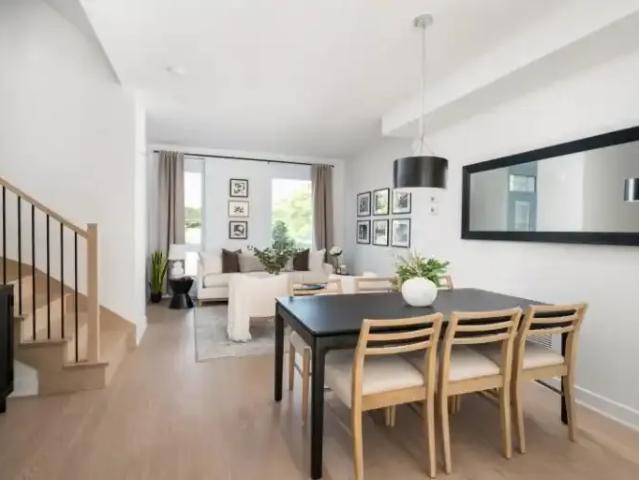 Townhouse 3 Bedroom For Rent Lasalle QC 2850 ES106095338