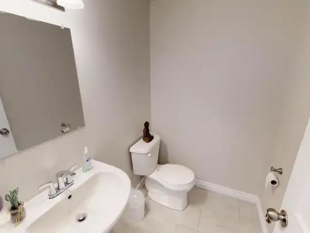 Townhouse 3 Bedroom For Rent Leduc AB 1795 ES104840885