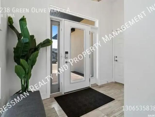 Townhouse 3 Bedroom For Rent Regina SK 3000 ES104940890