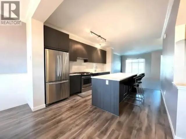 Townhouse 3 Bedroom For Rent Richmond BC 3700 ES105360039