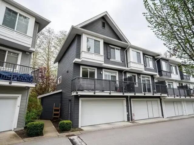 Townhouse 3 Bedroom For Rent Surrey BC 3350 ES104864174