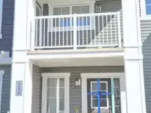 Townhouse 3 Bedroom For Rent Sherwood Park AB 2400 ES105226712