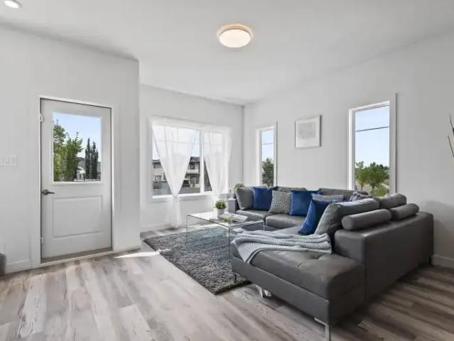 Townhouse 3 Bedroom For Rent Spruce Grove AB 2099 ES105466989