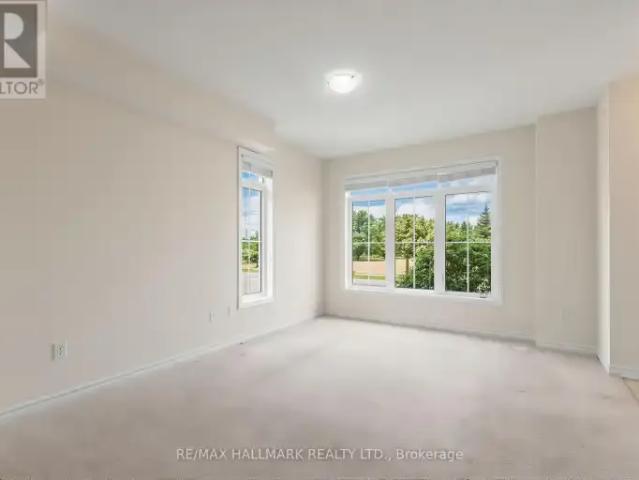 Townhouse 3 Bedroom For Rent Vaughan ON 3550 ES104224752