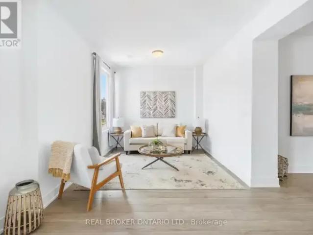 Townhouse 3 Bedroom For Rent Waterloo ON 2999 ES103770710