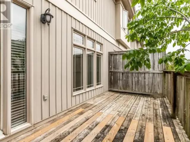 Townhouse 3 Bedroom For Rent Waterloo ON 4500 ES101877590