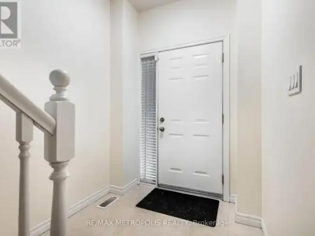 Townhouse 3 Bedroom For Rent Waterloo ON 4500 ES101877601
