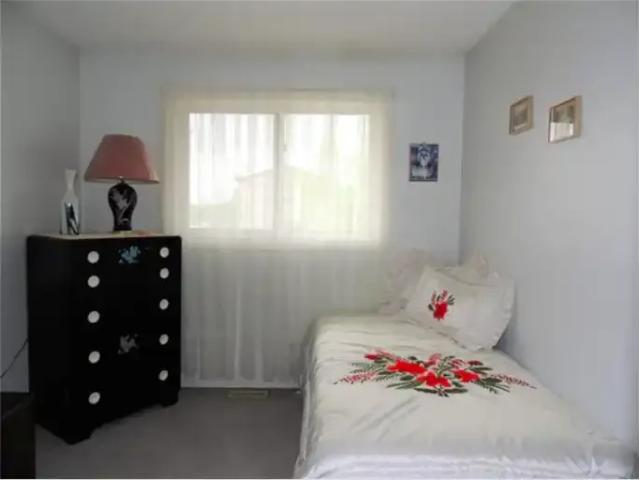 Townhouse 3 Bedroom For Rent Winnipeg MB 1700 ES105923592