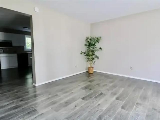 Townhouse 3 Bedroom For Rent Winnipeg MB 2000 ES104433908