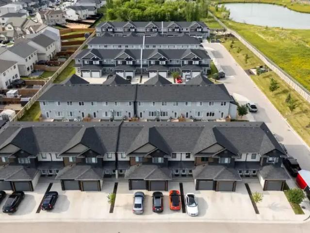 Townhouse 3 Bedroom For Rent Winnipeg MB 2125 ES103011262