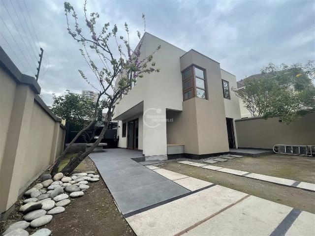 Townhouse 113 mts, 3d/2b, estar, quincho nueva dn
