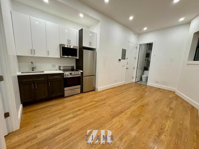 townhouse 1 bedroom, Brooklyn NY 11205 DLS77720378