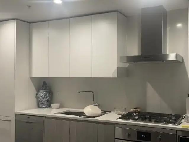 Townhouse 1 Bedroom For Rent North Vancouver BC 2895 ES103594424