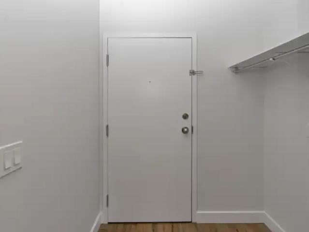 Townhouse 1 Bedroom For Rent Orillia ON 1595 ES104470663