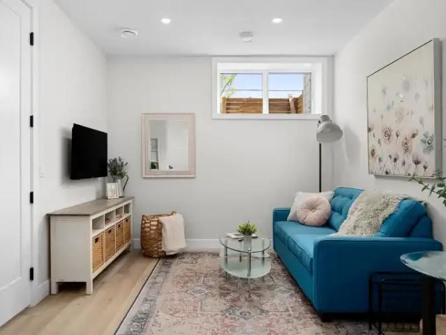 Townhouse 1 Bedroom For Rent Calgary AB 1600 ES105198433