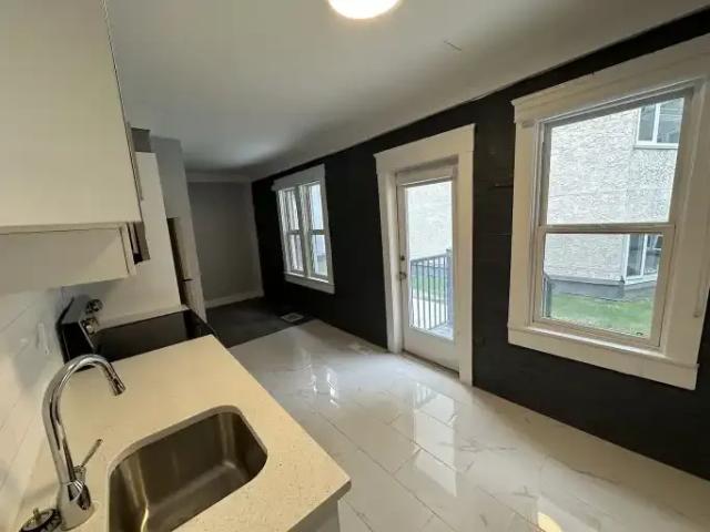 Townhouse 1 Bedroom For Rent Edmonton AB 1599 ELS105344864