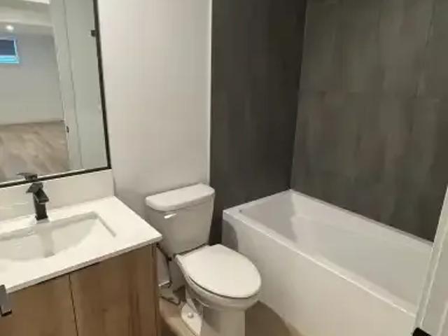 Townhouse 1 Bedroom For Rent Edmonton AB 1200 ES105623641