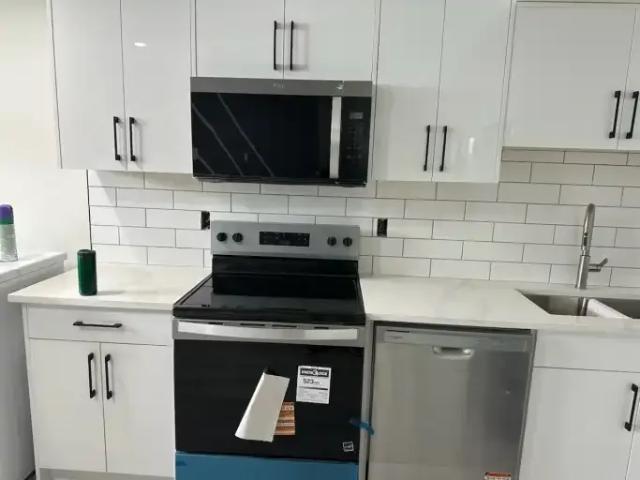 Townhouse 1 Bedroom For Rent Saskatoon SK 1450 ES101827608