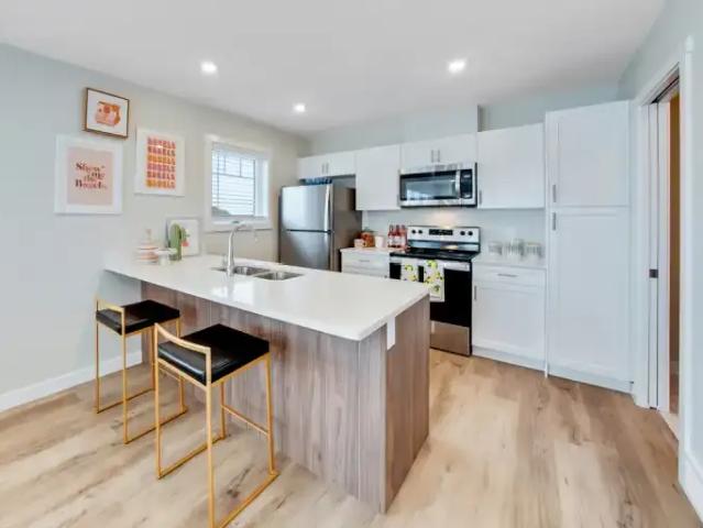 Townhouse 1 Bedroom For Rent Saskatoon SK 1725 ES100119774