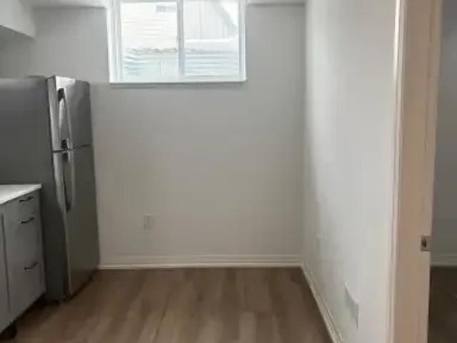 Townhouse 1 Bedroom For Rent Thorold ON 1350 ES102701589