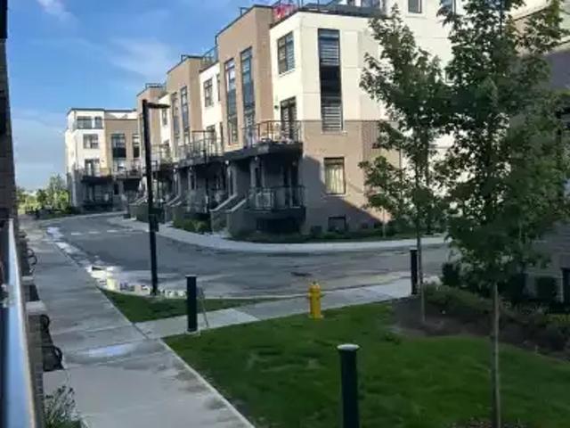 Townhouse 2 Bedroom For Rent Milton ON 2675 ES105087970