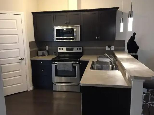 Townhouse 2 Bedroom For Rent Airdrie AB 1950 ES104180335