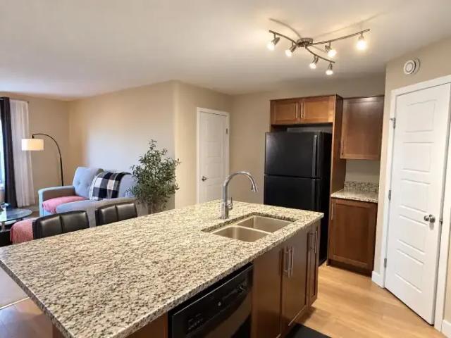 Townhouse 2 Bedroom For Rent Airdrie AB 1950 ES106118451
