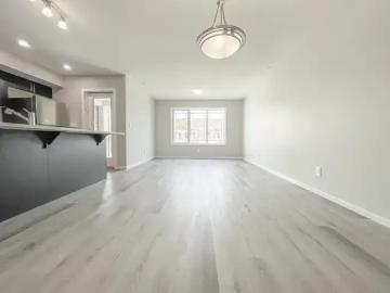 Townhouse 2 Bedroom For Rent Airdrie AB 2150 ES103411267