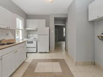 Townhouse 2 Bedroom For Rent Barrie ON 1500 ES101441449