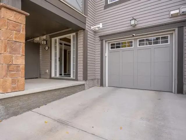 Townhouse 2 Bedroom For Rent Calgary AB 1850 ES106004635