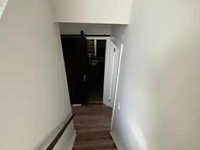 Townhouse 2 Bedroom For Rent Calgary AB 2050 ES105047777