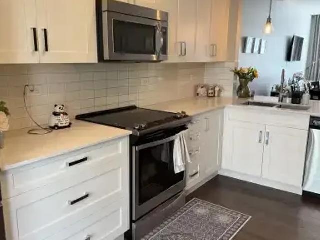 Townhouse 2 Bedroom For Rent Calgary AB 2075 ES103424661