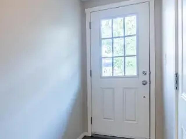 Townhouse 2 Bedroom For Rent Calgary AB 2095 ES104362682