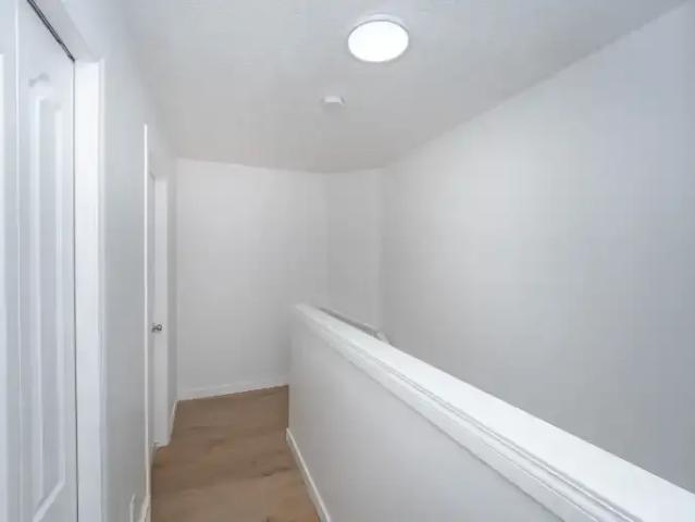 Townhouse 2 Bedroom For Rent Calgary AB 2100 ES105486696