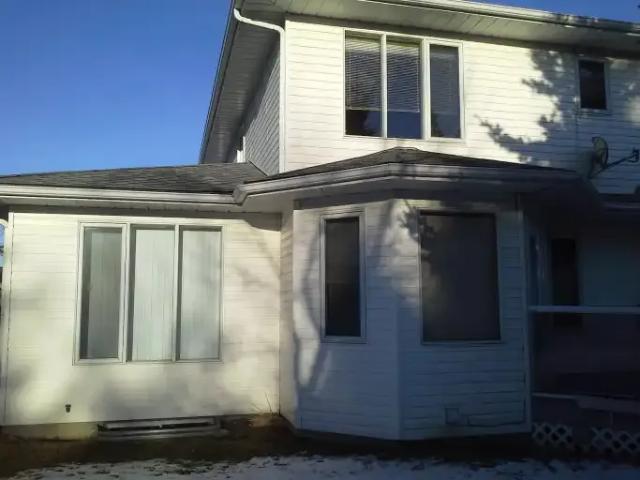 Townhouse 2 Bedroom For Rent Calgary AB 2340 ES105118837