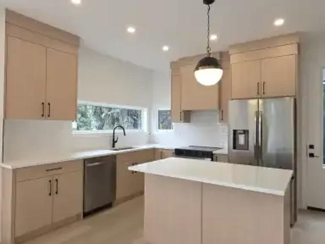 Townhouse 2 Bedroom For Rent Calgary AB 2500 ES105654146