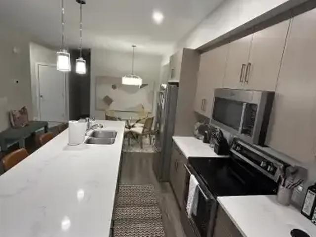 Townhouse 2 Bedroom For Rent Calgary AB 3475 ES105580550