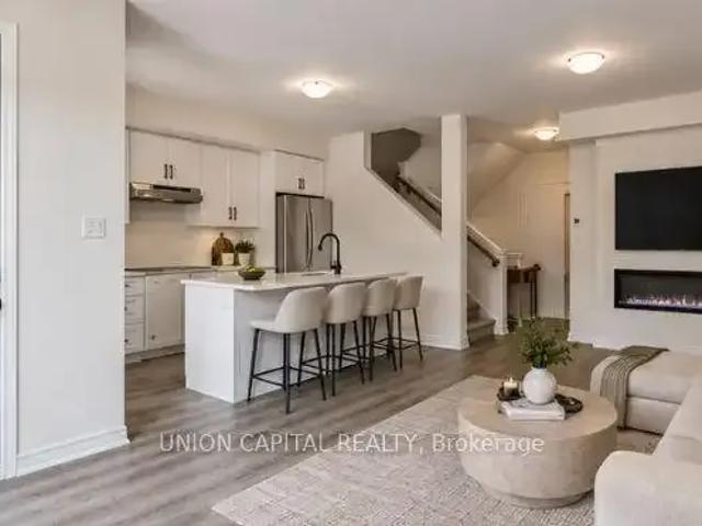 Townhouse 2 Bedroom For Rent Cambridge ON 2450 ES105467390