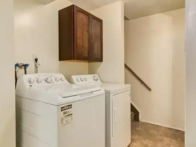 Townhouse 2 Bedroom For Rent Camrose AB 1324 ES103541714
