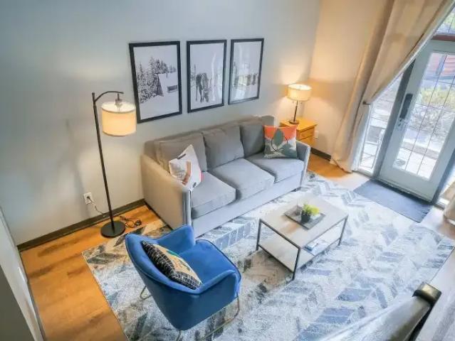 Townhouse 2 Bedroom For Rent Canmore AB 3580 ES105337521