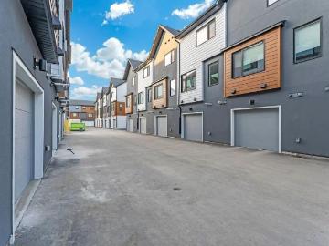 Chestermere, Alberta - Patio, Balcony, Parking